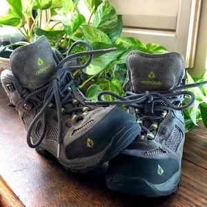 *Vasque UltraDry Waterproof Hiking Boots 12M*